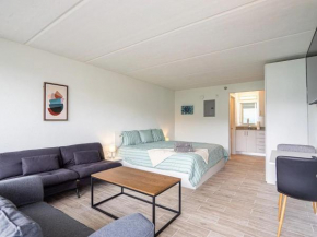 Suite King a 7 min to Disney World and Free Parking